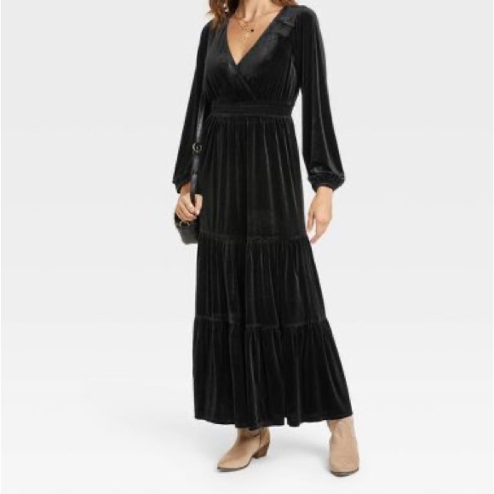 NEW Knox Rose Maxi Dress - Picture 3 of 3